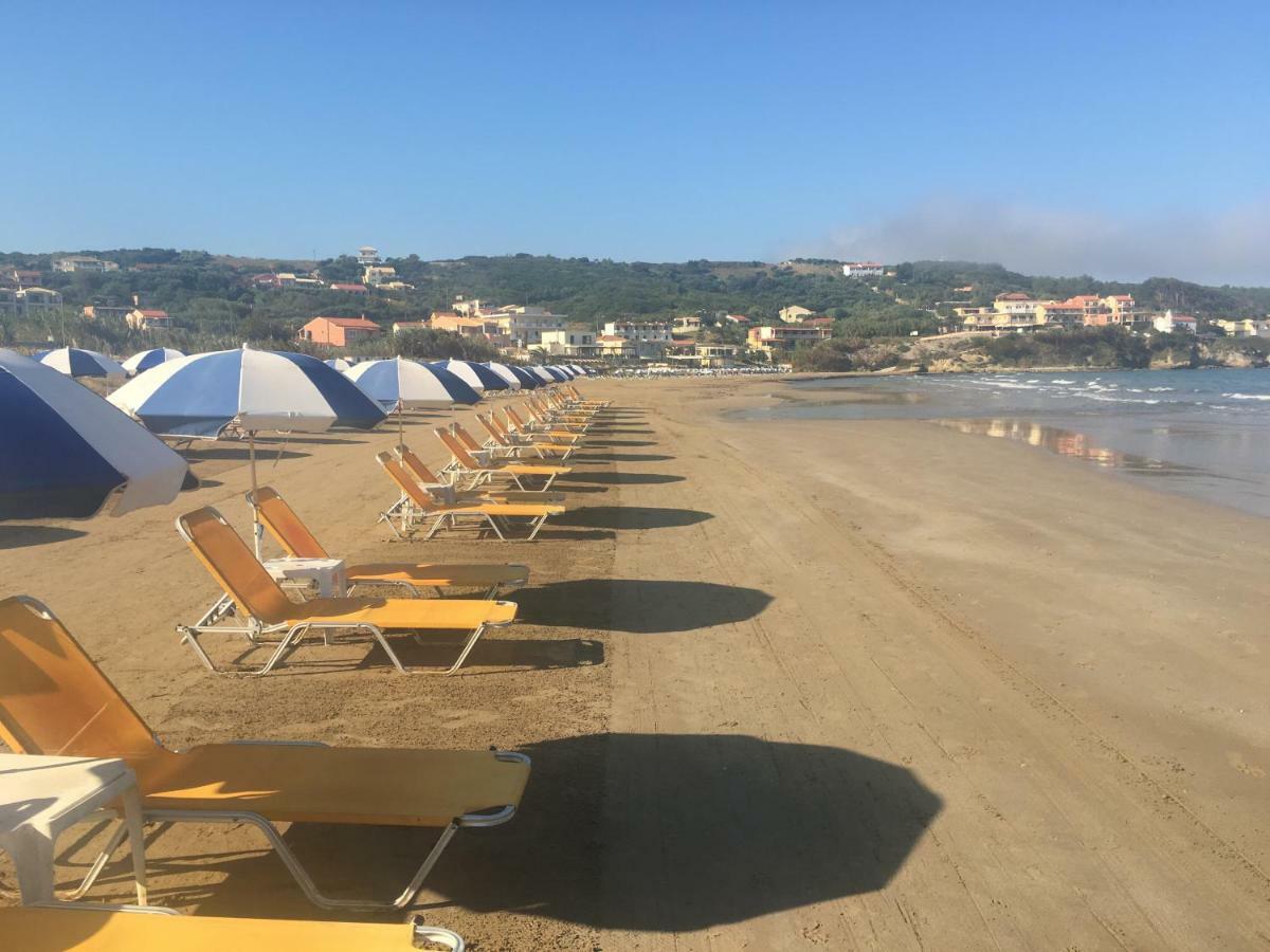 Floros Apartments Άγιος Στέφανος Εξωτερικό φωτογραφία