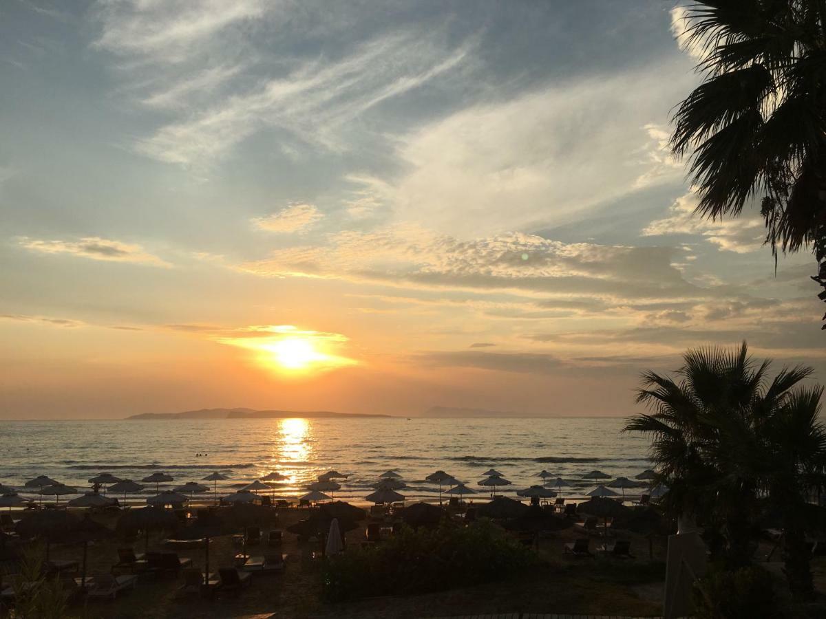 Floros Apartments Άγιος Στέφανος Εξωτερικό φωτογραφία